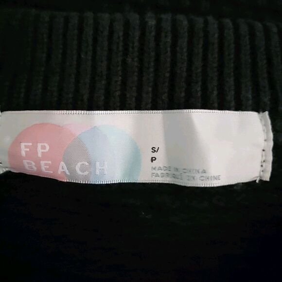 FREE PEOPLE Beach Hailee Sweater Womens S Black Henley Waffle Knit Oversized - Picture 5 of 9